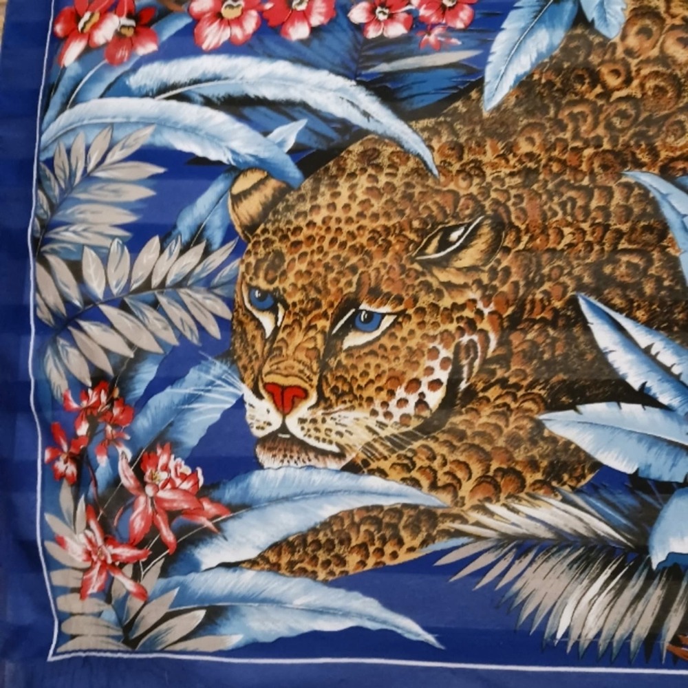 Leopard Scarf 29x29 Cotton Cheetah Jungle Tropical Blue Exotic Designer Vintage - Picture 2 of 10